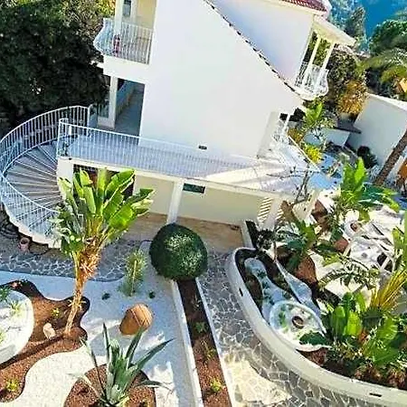 Otel Salonika Cedit